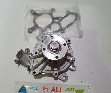 TOYOTA Water Pump TF8144H image 1