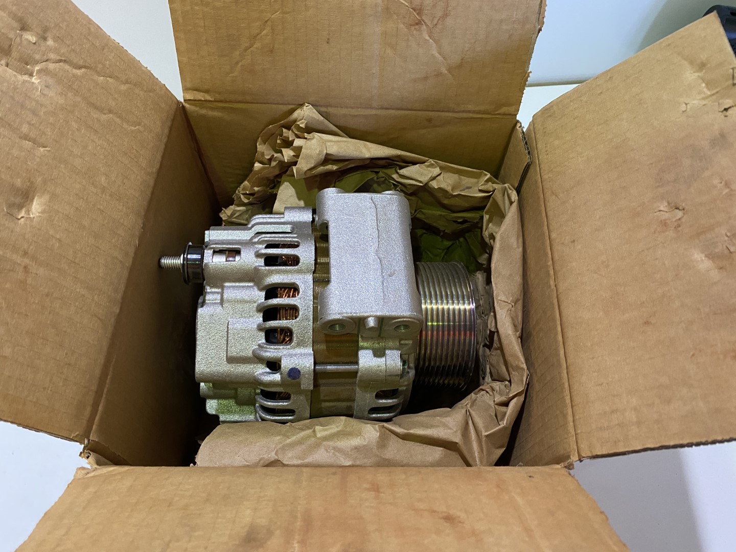 SCANIA Alternator 1884268 StarterAlternatorsAircon Allused